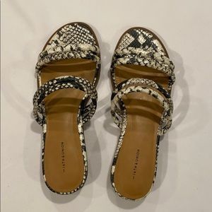 14th & Union strappy sandal - 5.5